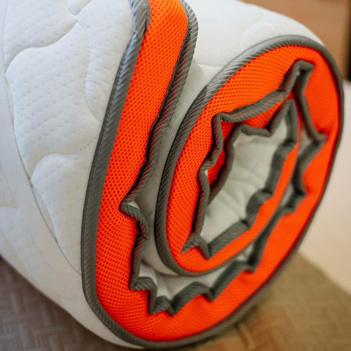 CAT IN BED Топер COCOS - 7